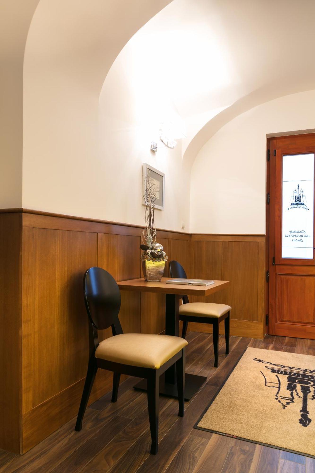 Foter Rezidencia 3 Apartment Gyor Exterior photo